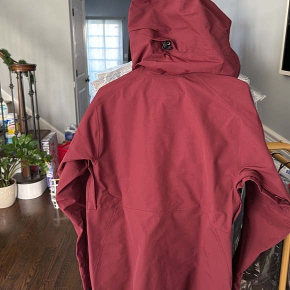 Women’s Adidas Terrex Techrock 3L Post Consumer Rain.Rdy Jacket - Picture 8 of 11